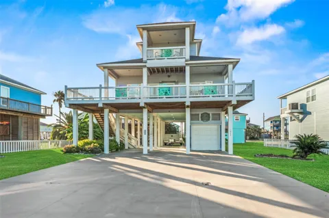 1977 Avenue I