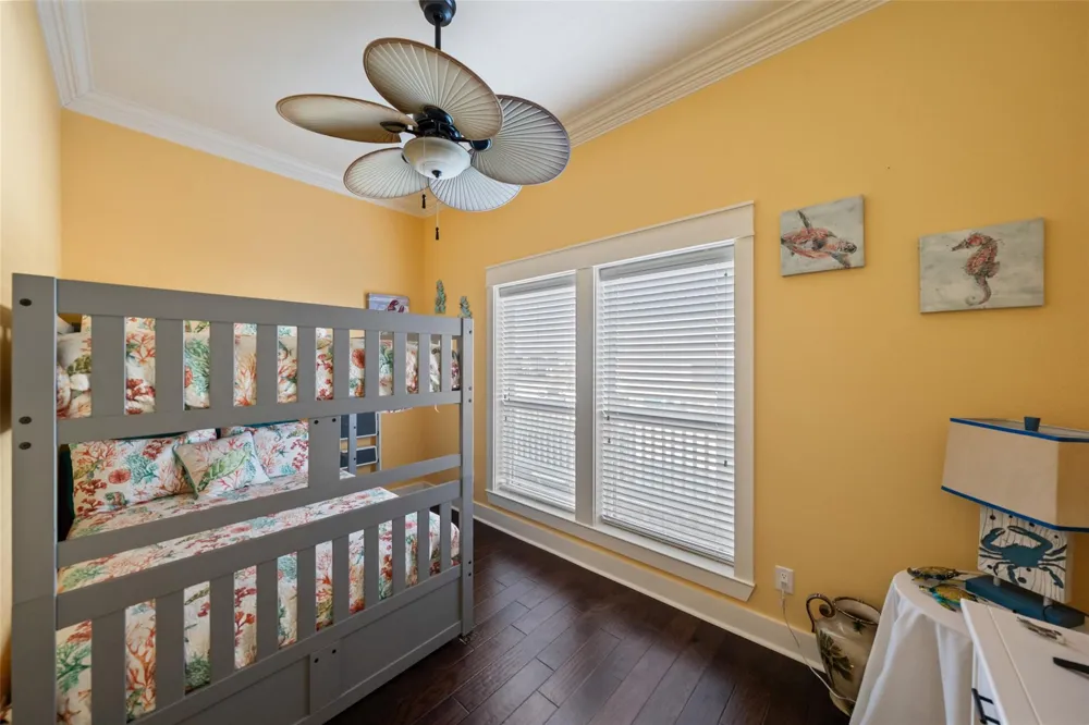 1977 Avenue I Crystal Beach, TX 77650