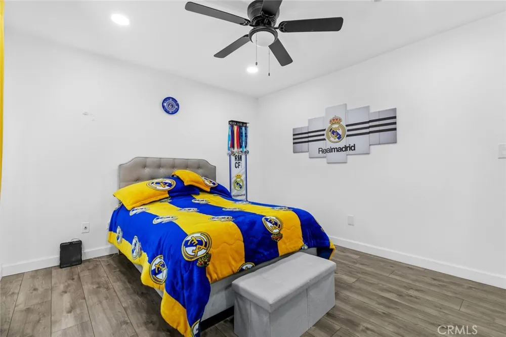 8801 Cedros Avenue #7 Panorama City, CA 91402