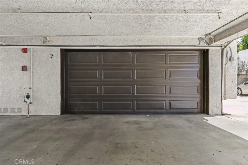 8801 Cedros Avenue #7 Panorama City, CA 91402