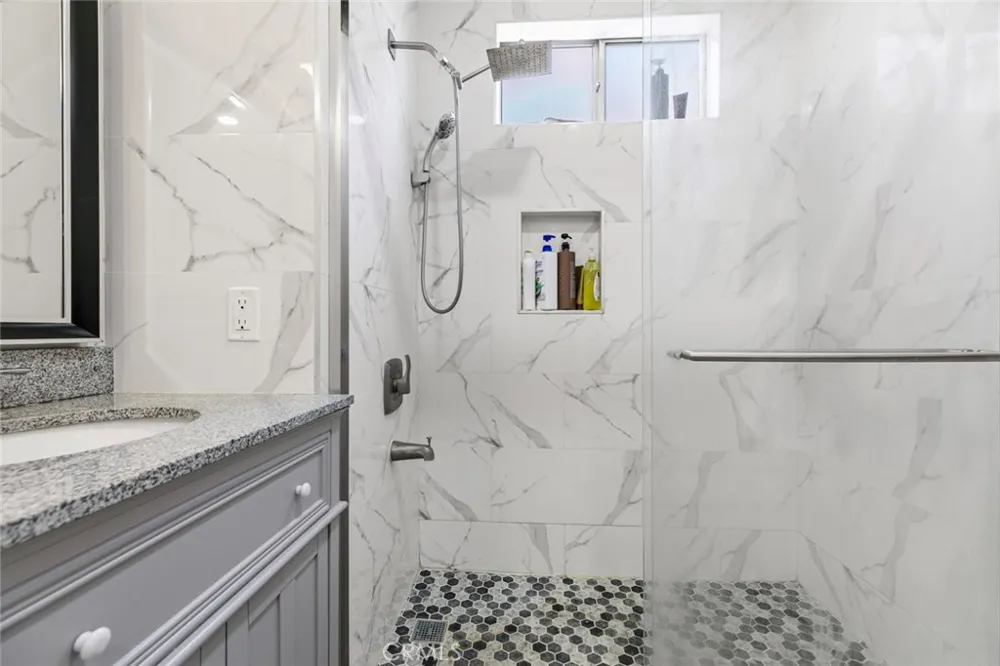 8801 Cedros Avenue #7 Panorama City, CA 91402