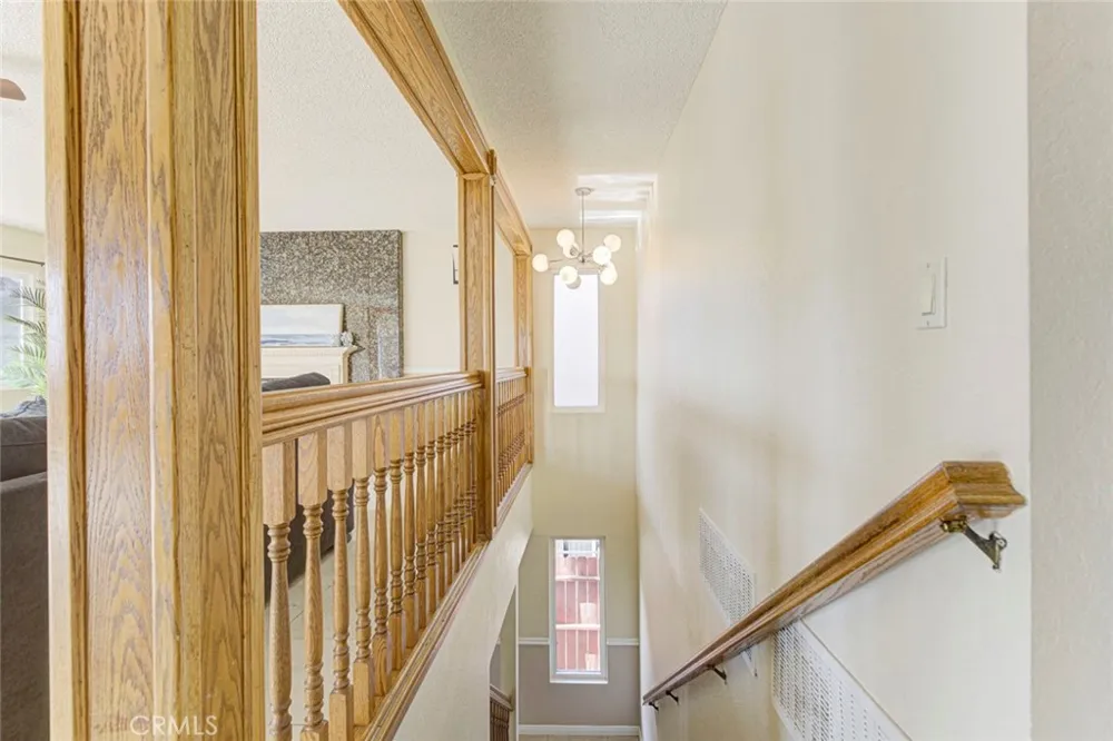1218 E Tujunga Burbank, CA 91501
