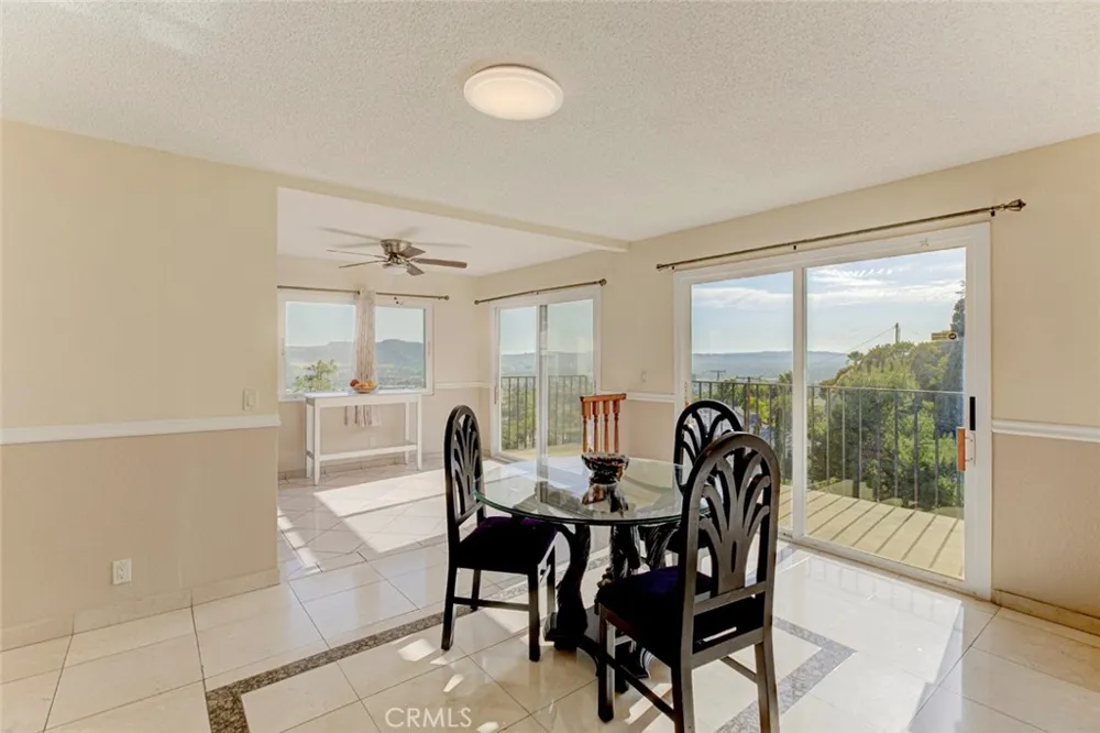 1218 E Tujunga Burbank, CA 91501
