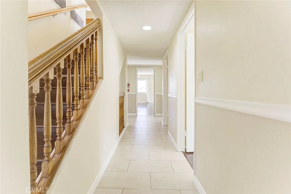 1218 E Tujunga Burbank, CA 91501