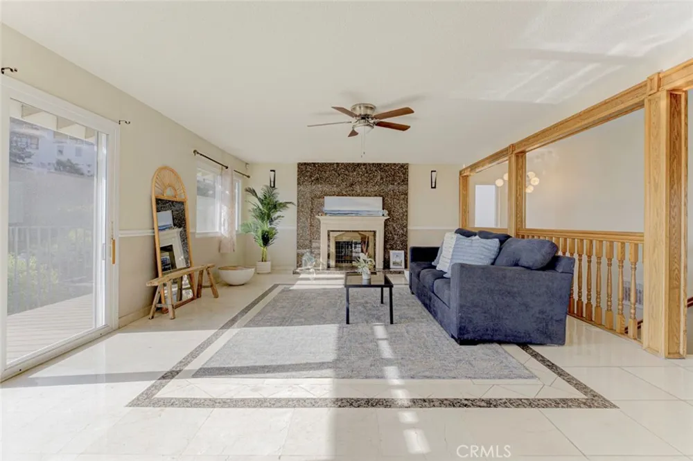 1218 E Tujunga Burbank, CA 91501