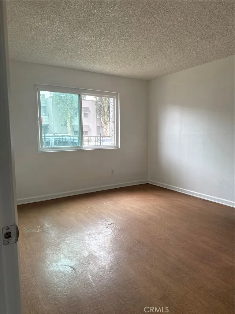 14805 Chase Street #107 Panorama City, CA 91402