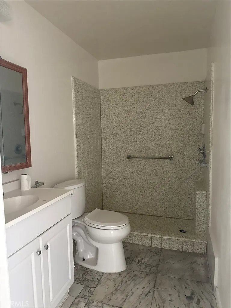 14805 Chase Street #107 Panorama City, CA 91402