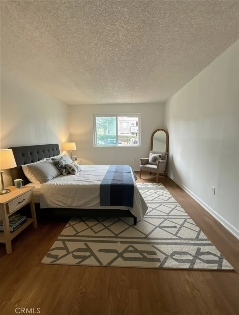 14805 Chase Street #107 Panorama City, CA 91402
