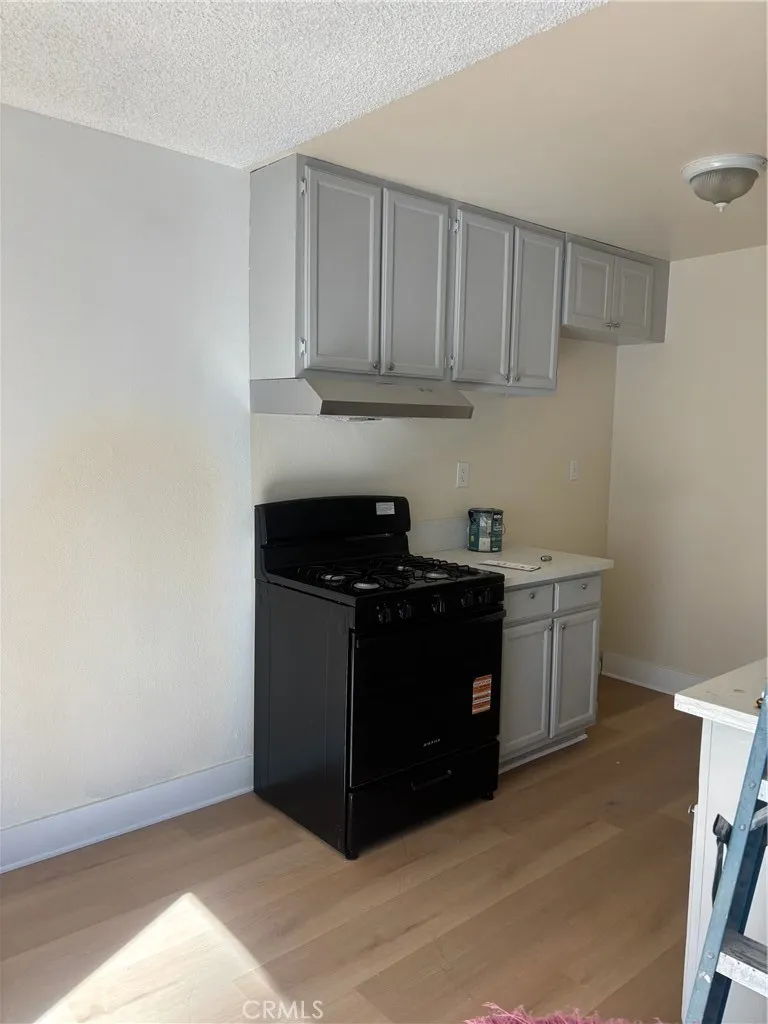 14805 Chase Street #107 Panorama City, CA 91402