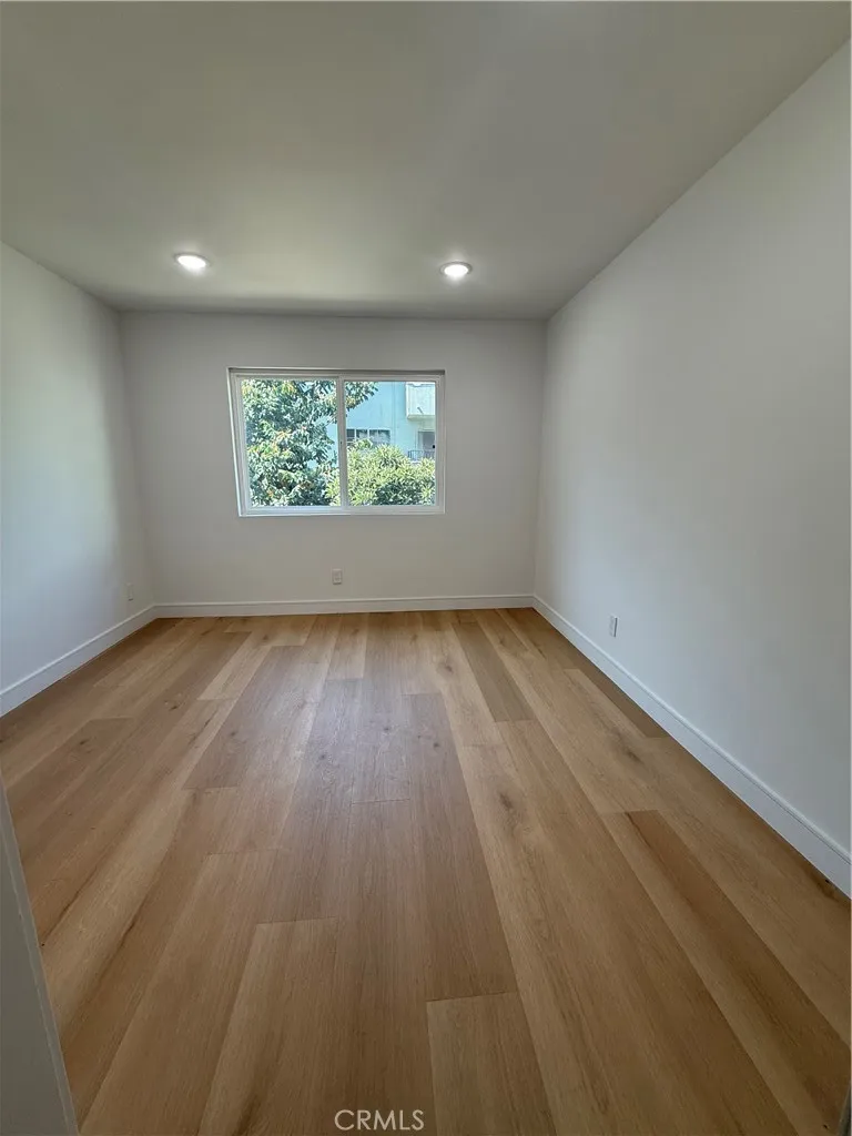 14805 Chase Street #224 Panorama City, CA 91402