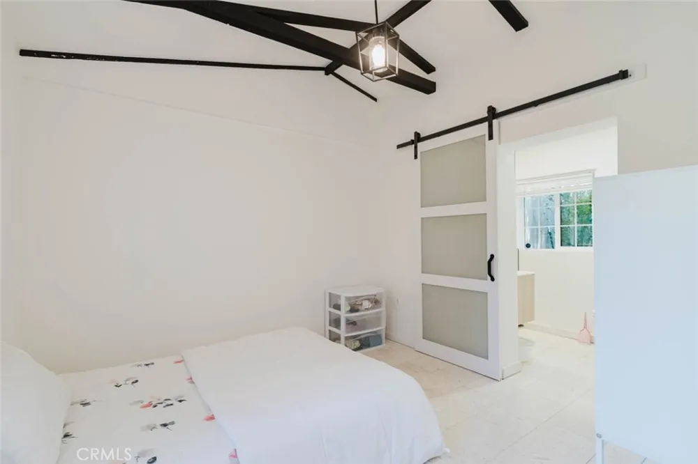 2234 E Hillcrest Drive Thousand Oaks, CA 91362