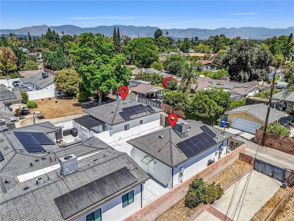 9998 Louise Avenue Northridge, CA 91325