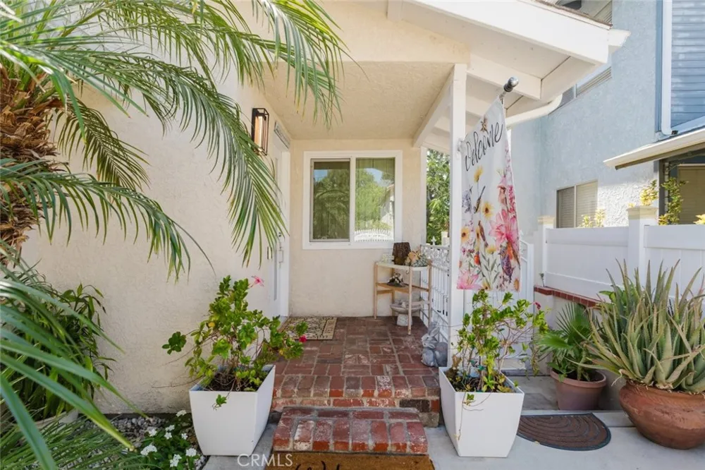 10619 Mather Avenue Sunland, CA 91040