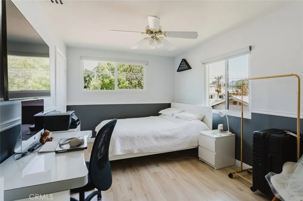 10619 Mather Avenue Sunland, CA 91040