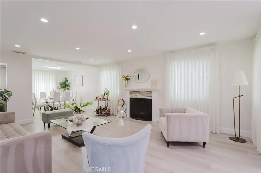 10619 Mather Avenue Sunland, CA 91040