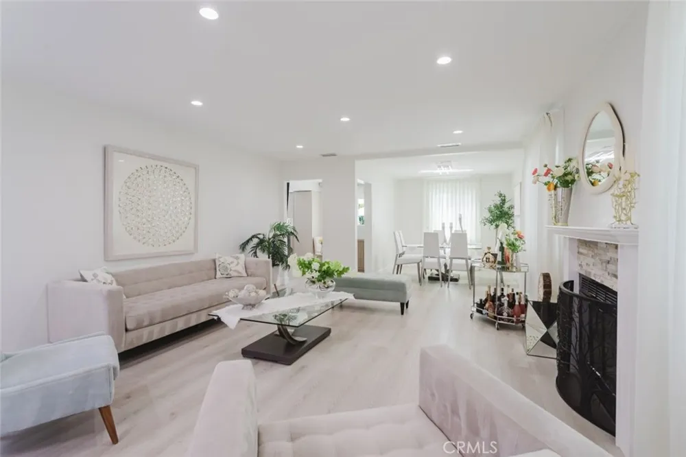 10619 Mather Avenue Sunland, CA 91040