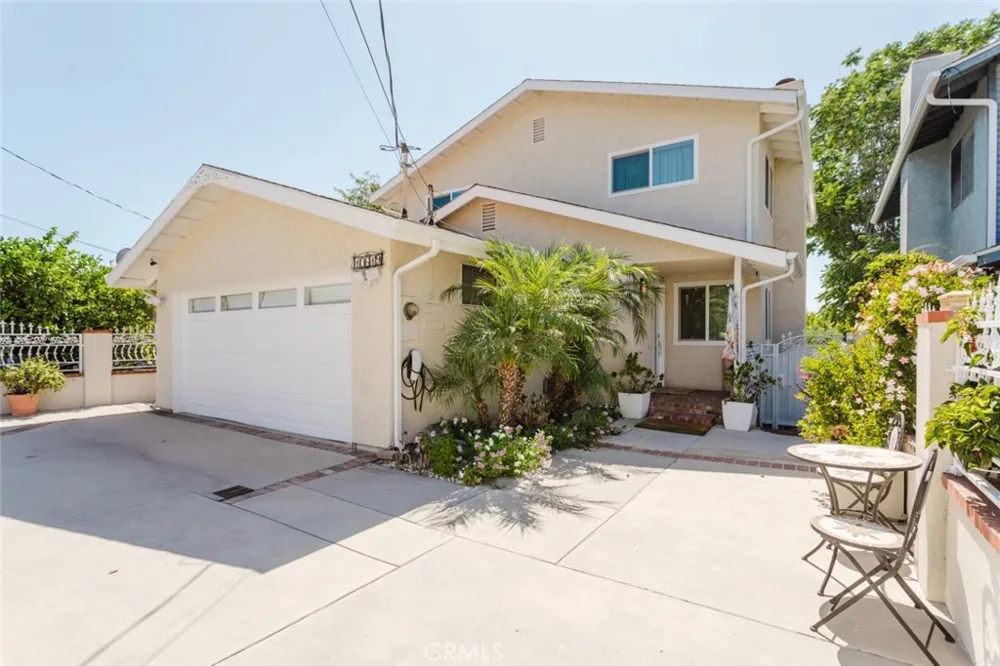 10619 Mather Avenue Sunland, CA 91040