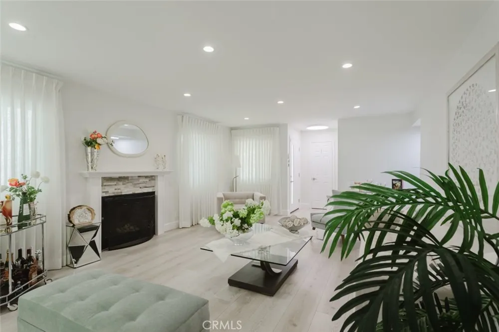 10619 Mather Avenue Sunland, CA 91040