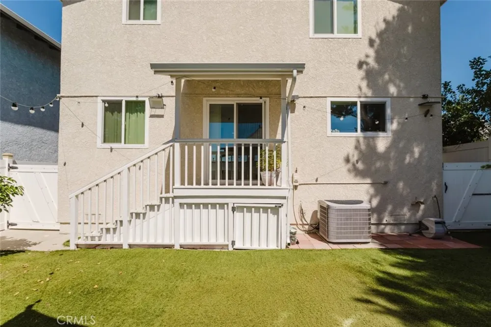 10619 Mather Avenue Sunland, CA 91040