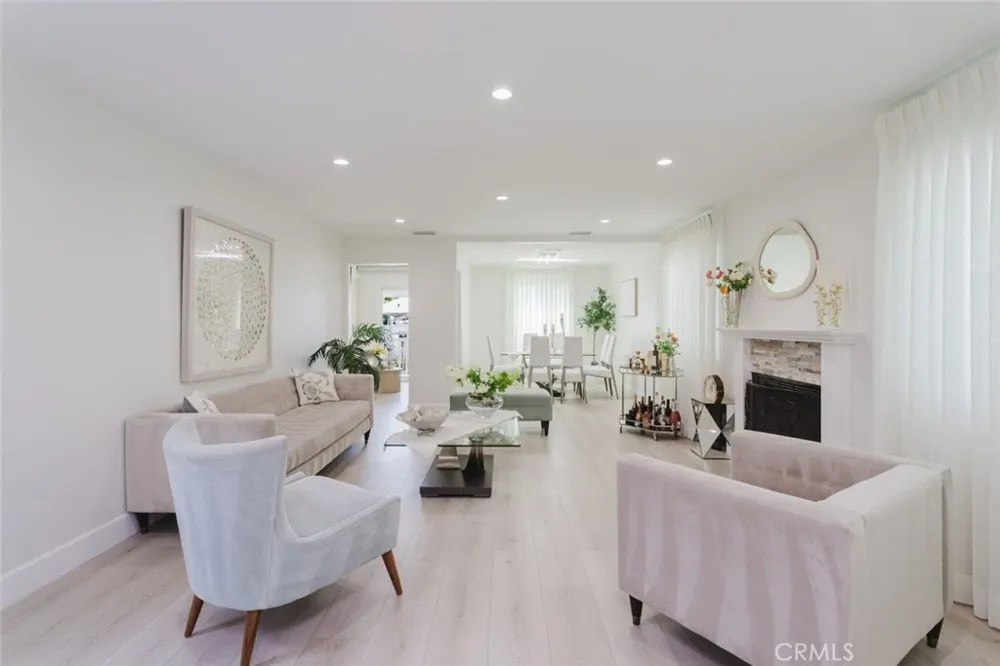 10619 Mather Avenue Sunland, CA 91040