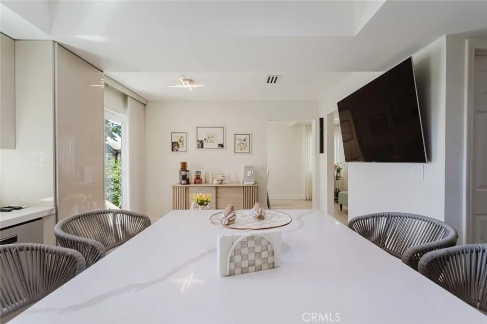 10619 Mather Avenue Sunland, CA 91040