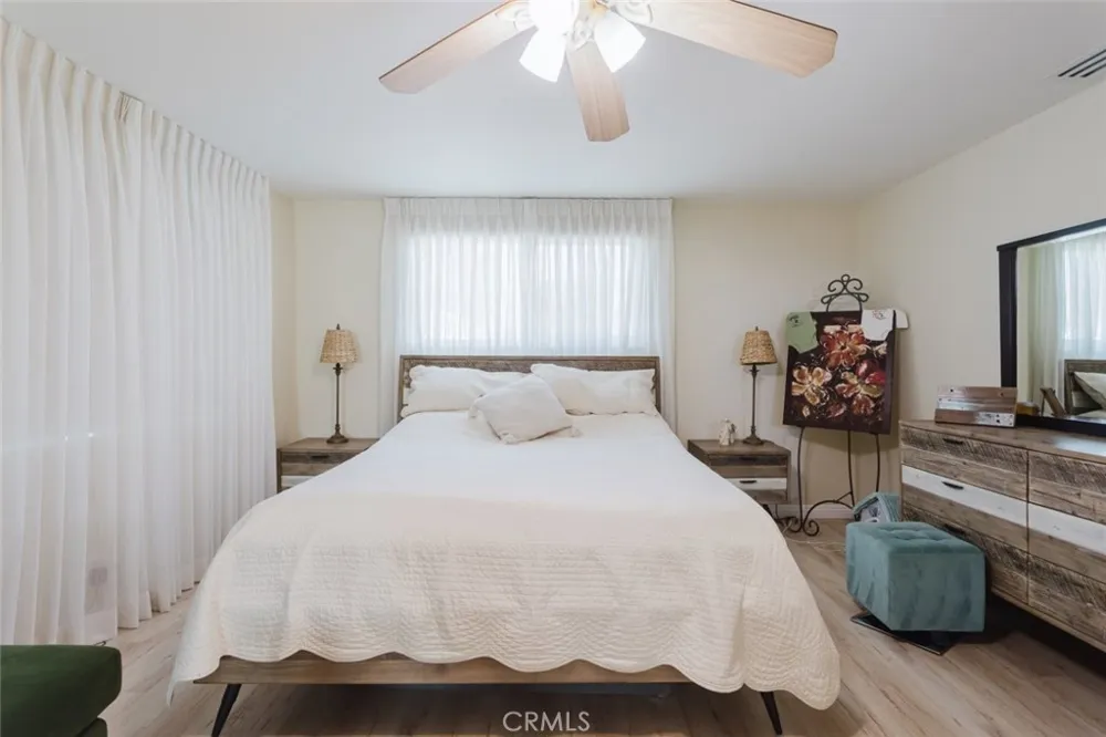 10619 Mather Avenue Sunland, CA 91040