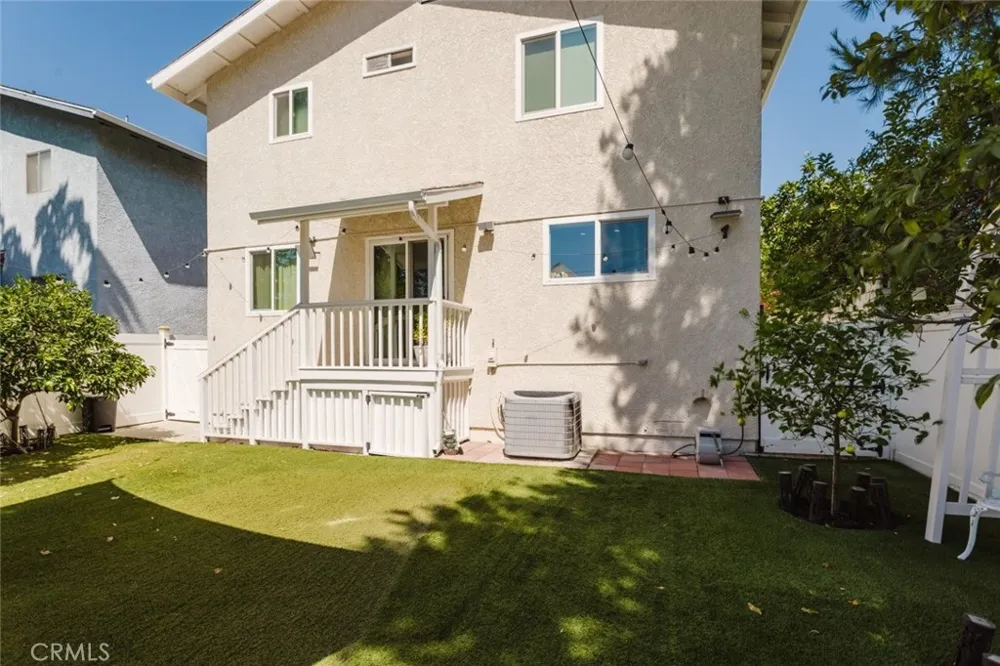 10619 Mather Avenue Sunland, CA 91040