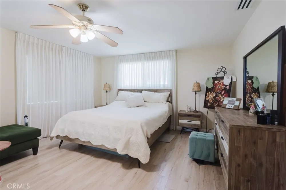 10619 Mather Avenue Sunland, CA 91040