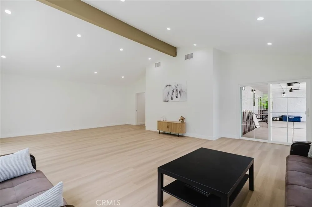 11904 Gager Street Sylmar, CA 91342