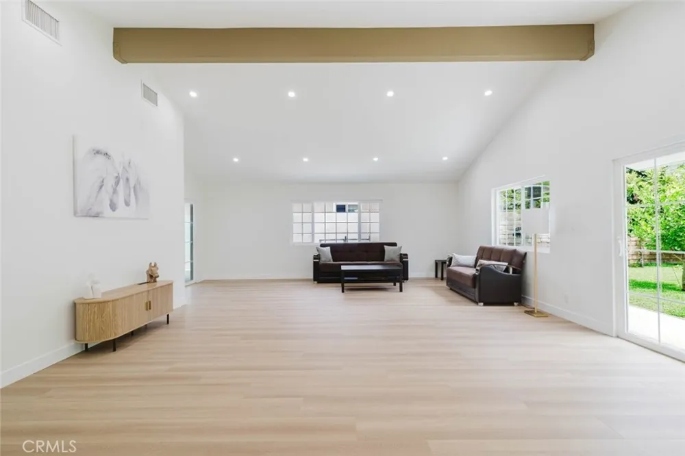 11904 Gager Street Sylmar, CA 91342