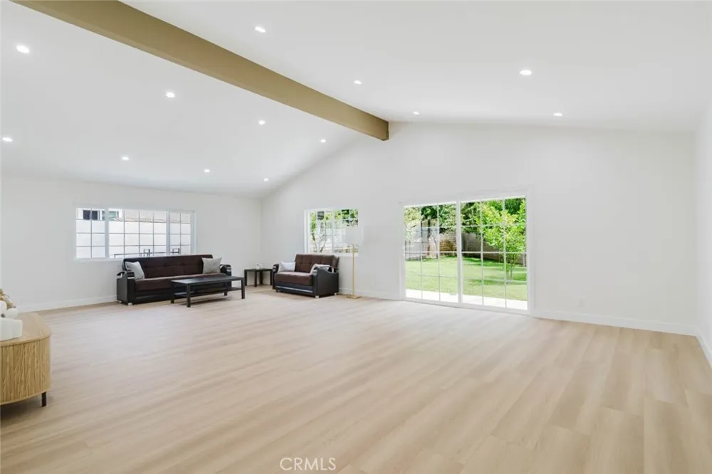 11904 Gager Street Sylmar, CA 91342