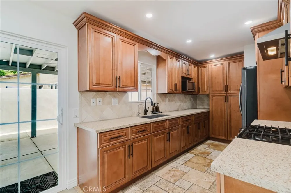 11904 Gager Street Sylmar, CA 91342