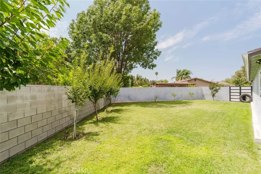 11904 Gager Street Sylmar, CA 91342