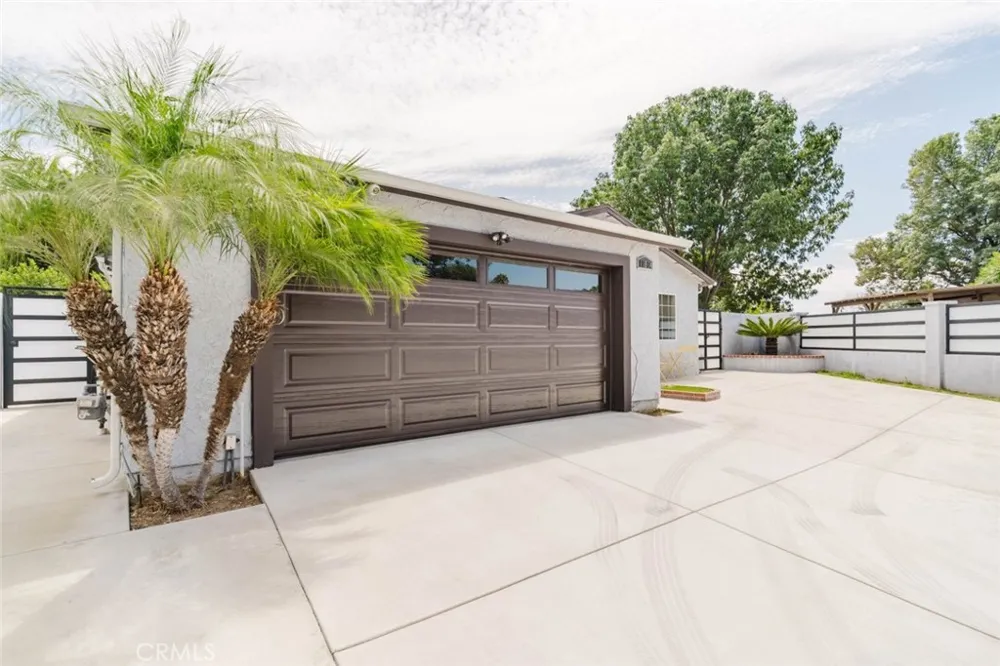 11904 Gager Street Sylmar, CA 91342
