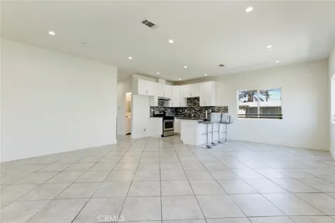 6821 Agnes Ave.