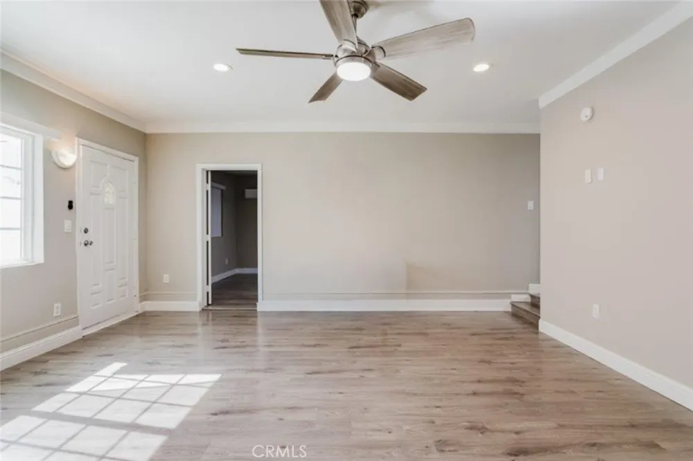 6609 Camellia North Hollywood, CA 91606