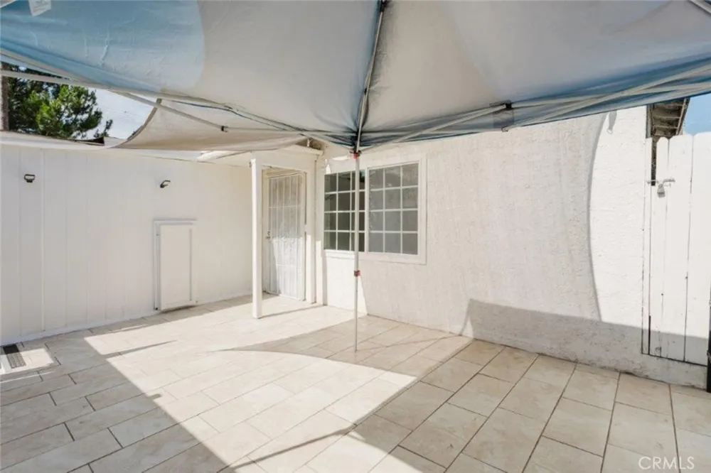 6609 Camellia North Hollywood, CA 91606