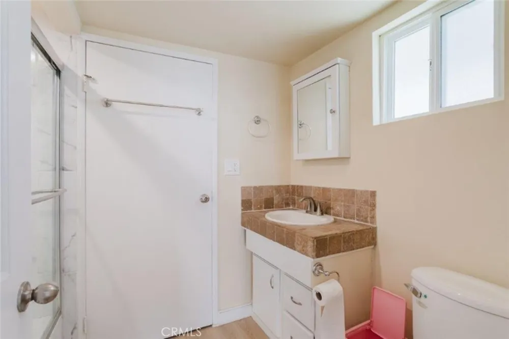 6609 Camellia North Hollywood, CA 91606