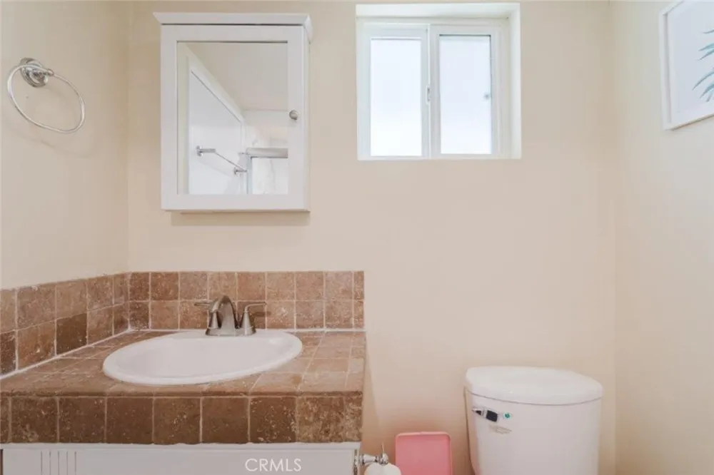 6609 Camellia North Hollywood, CA 91606