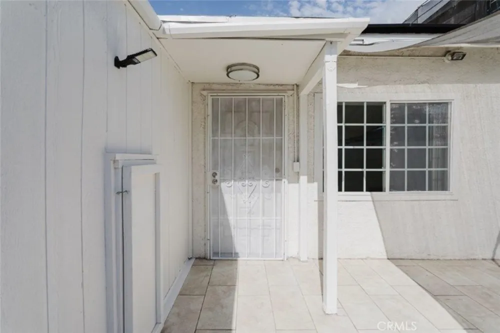 6609 Camellia North Hollywood, CA 91606