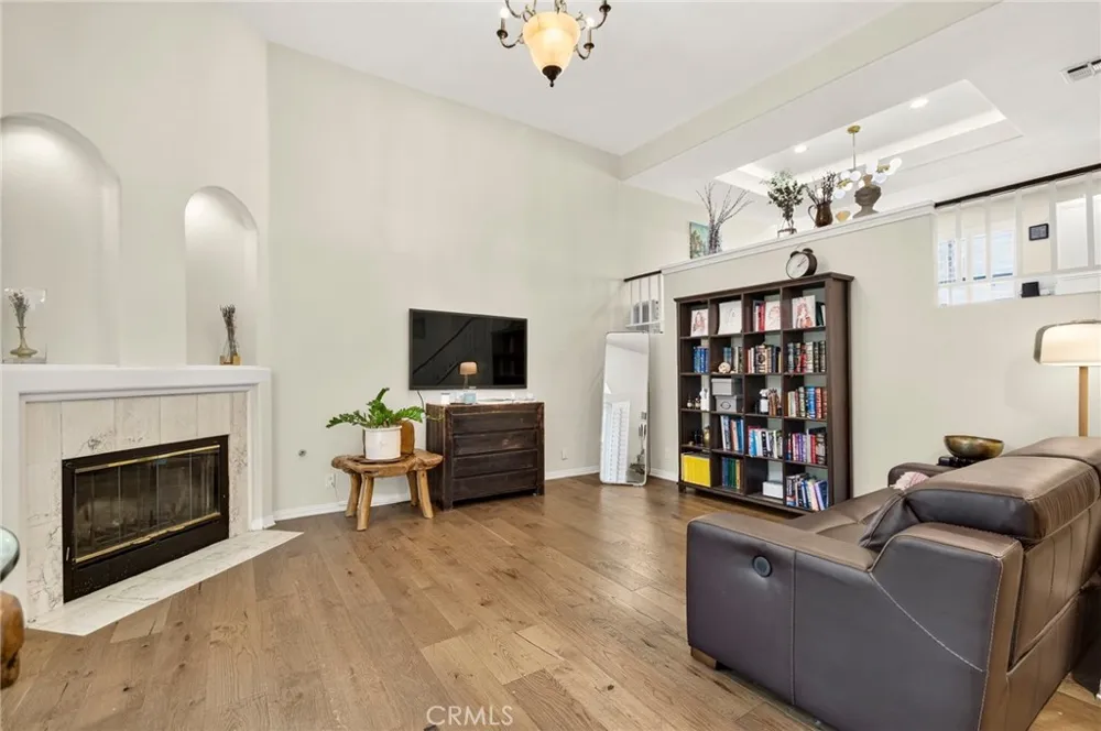 5340 Las Virgenes Road #11 Calabasas, CA 91302