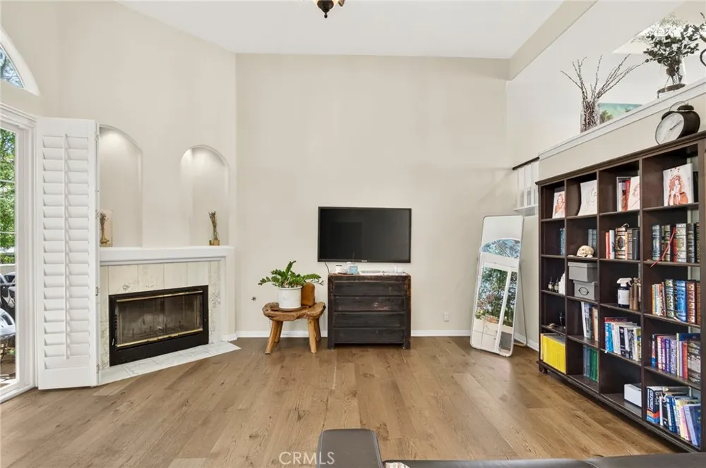 5340 Las Virgenes Road #11 Calabasas, CA 91302