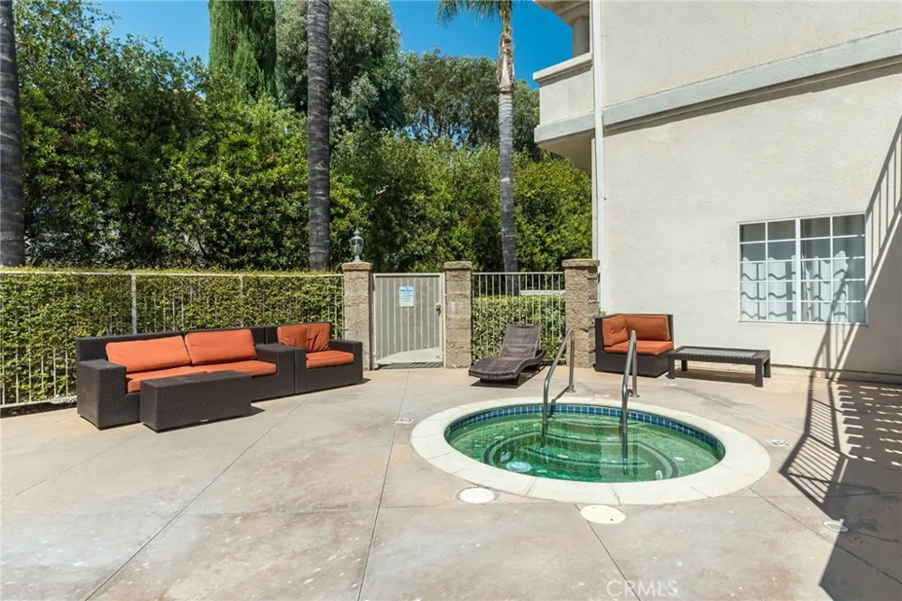 5340 Las Virgenes Road #11 Calabasas, CA 91302