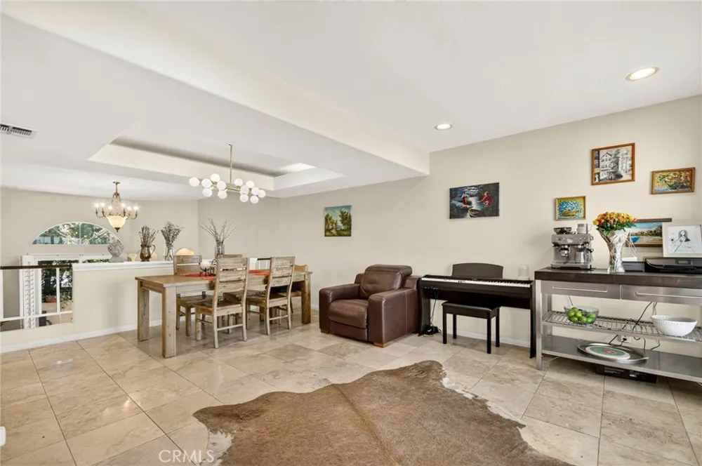 5340 Las Virgenes Road #11 Calabasas, CA 91302