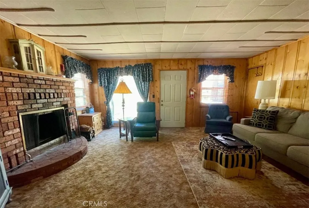 723 Fir Big Bear Lake, CA 92315