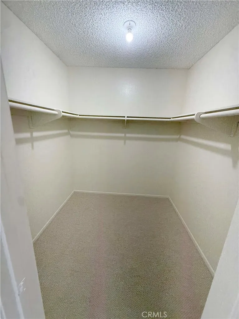 8744 Darby Avenue #14 Northridge, CA 91325