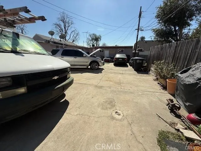 423 S Chevy Chase Glendale, CA 91205