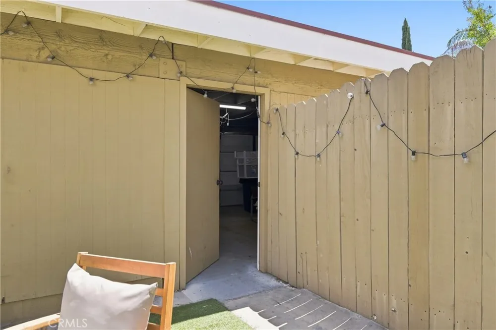 6094 Orange Avenue Cypress, CA 90630