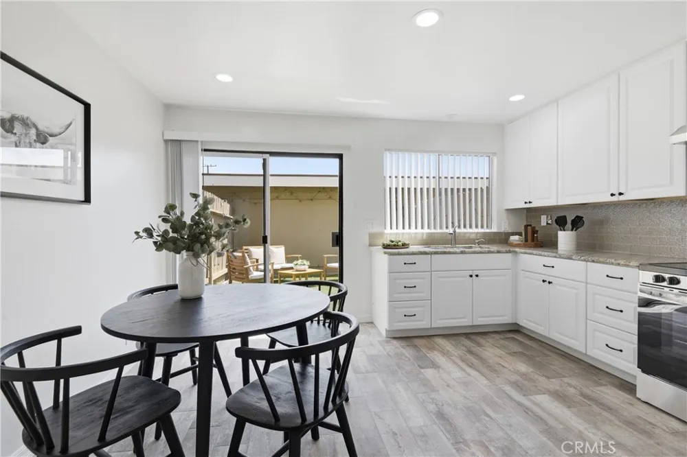 6094 Orange Avenue Cypress, CA 90630