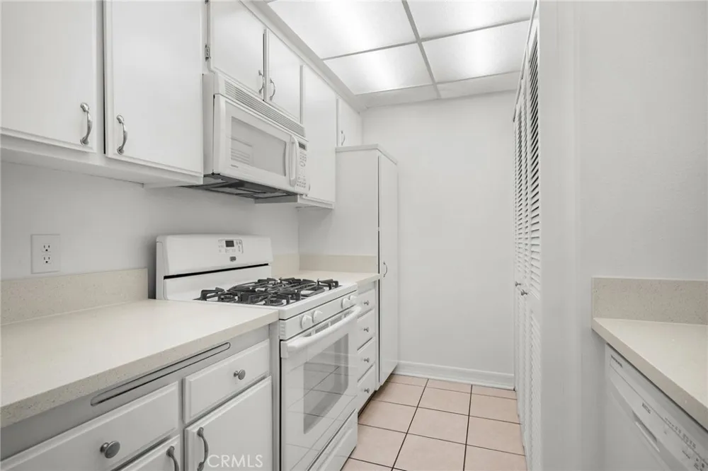 4248 Troost Avenue #4 Studio City, CA 91604
